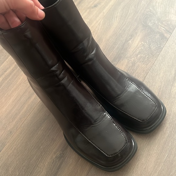 Brown Leather Boots - Picture 4 of 4